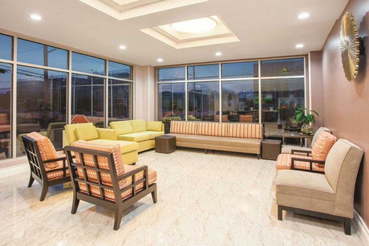 La Quinta Inn & Suites Far Rockaway - Beach Hotel Nueva York Exterior foto